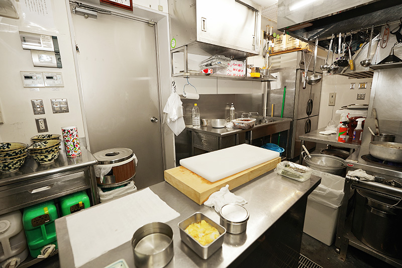 2f-kitchen-1