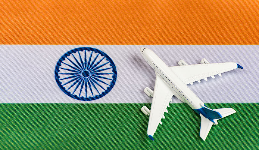 インドの国旗と飛行機